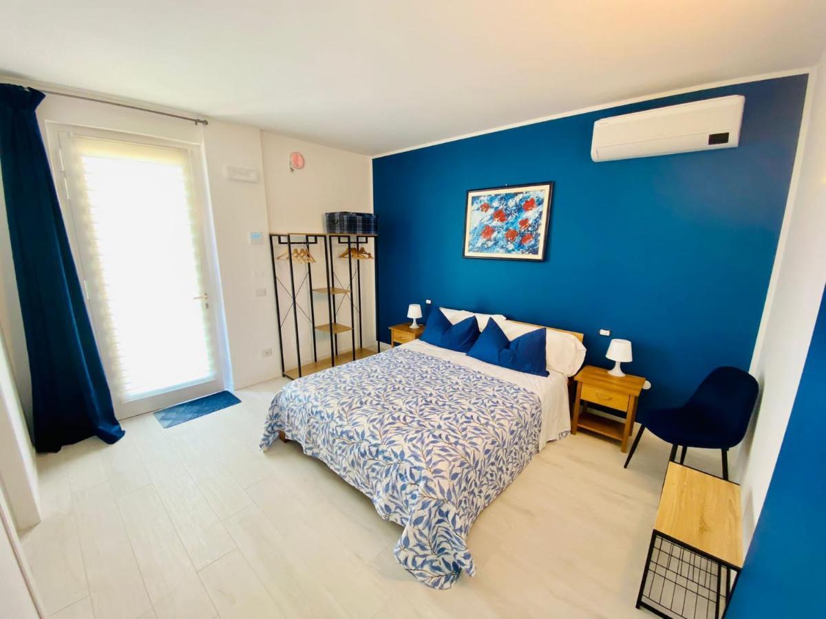 I Broletti Del Garda Hotel Pacengo Di Lazise Buitenkant foto
