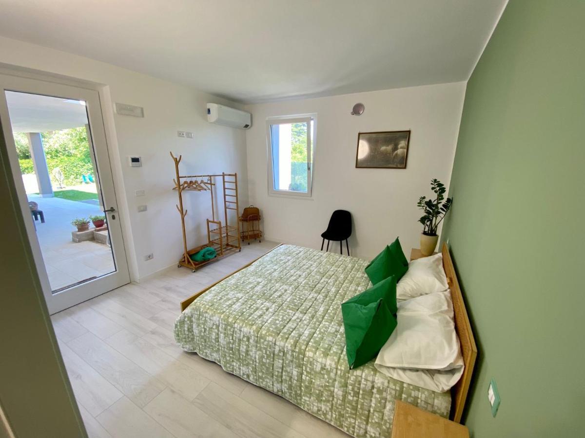 I Broletti Del Garda Hotel Pacengo Di Lazise Buitenkant foto