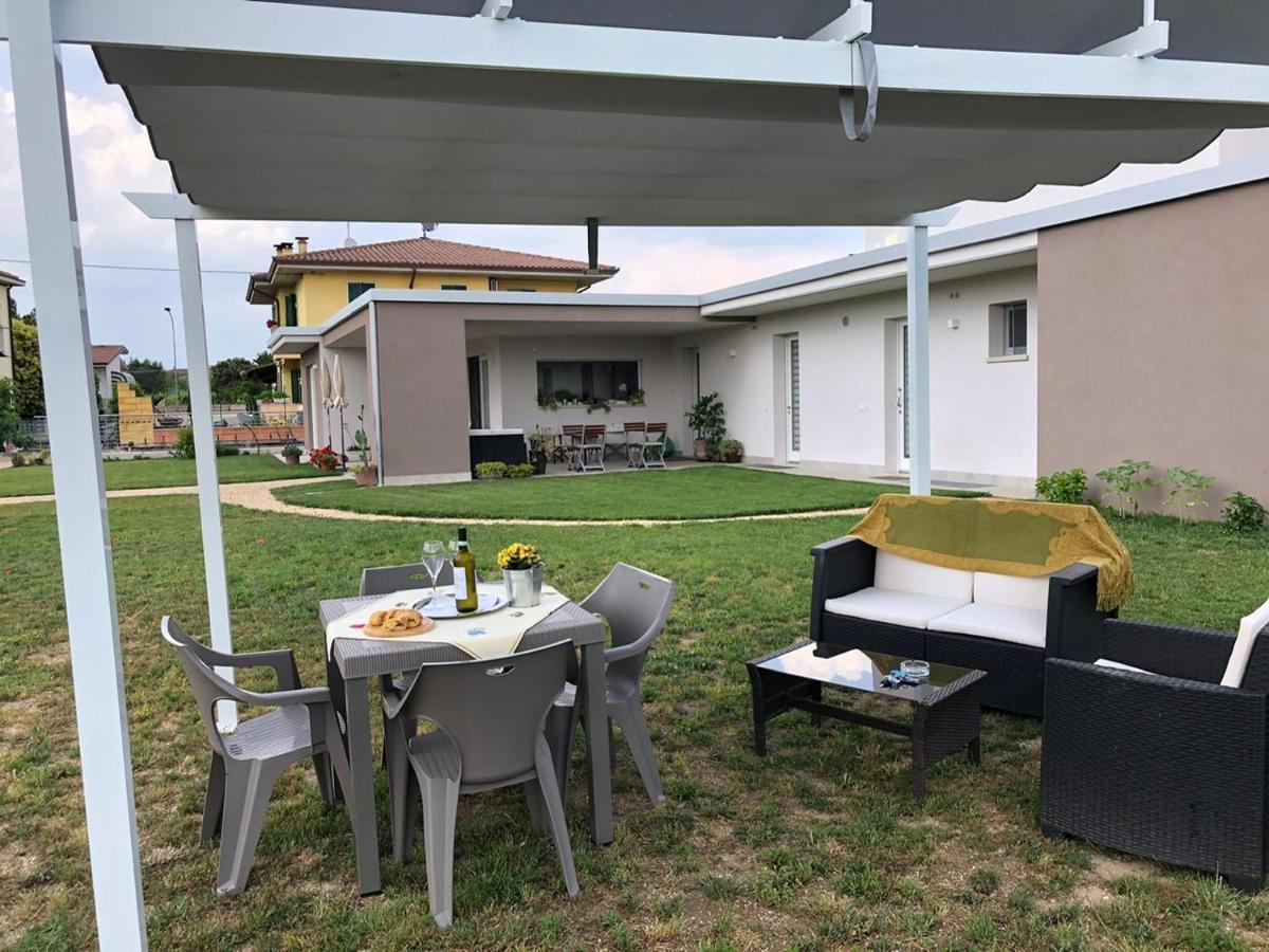 I Broletti Del Garda Hotel Pacengo Di Lazise Buitenkant foto